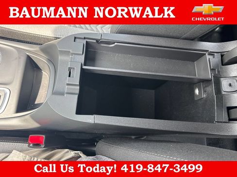 Used 2024 Chevrolet Equinox LS FWD image 29