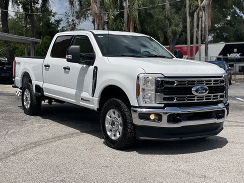 Used 2024 Ford F250 XLT w/ FX4 Off-Road Package AWD/4WD image 10