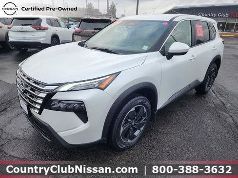 Certified 2024 Nissan Rogue SV image 4
