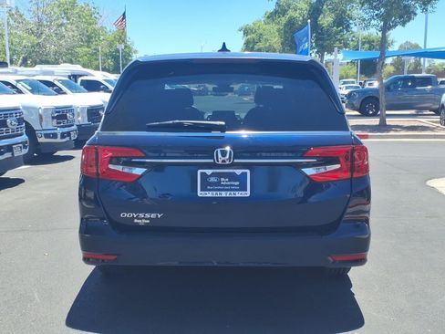 Used 2023 Honda Odyssey EX-L image 5