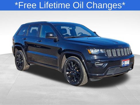 Used 2019 Jeep Grand Cherokee Altitude image 1