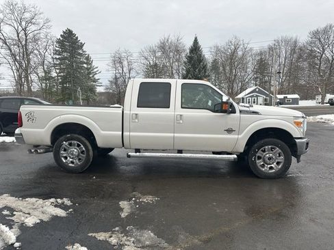 Used 2016 Ford F250 Lariat w/ Chrome Package image 6