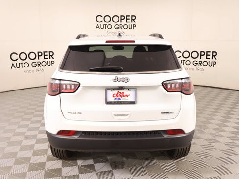 Used 2024 Jeep Compass Latitude w/ Altitude Special Edition AWD/4WD image 20