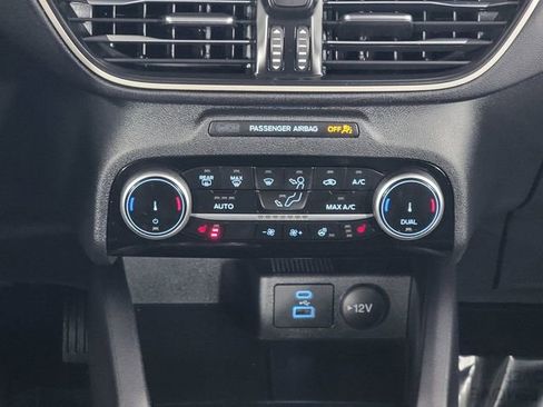 Certified 2022 Ford Escape SEL image 22