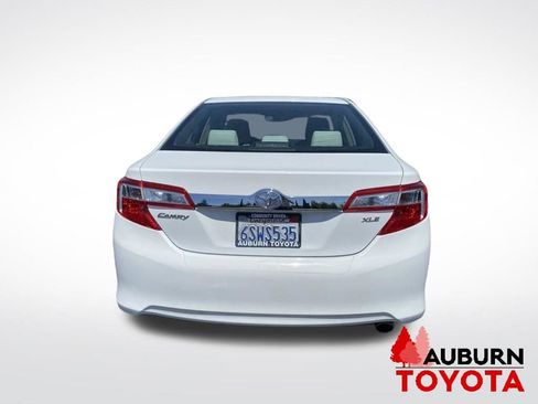 Used 2012 Toyota Camry XLE FWD image 6