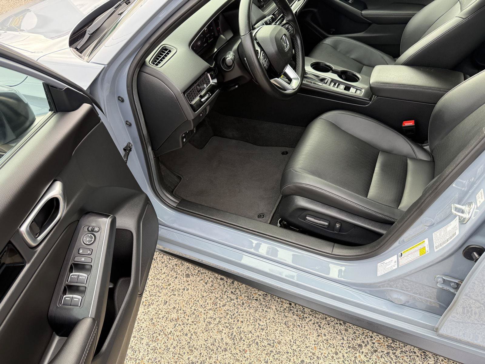 Used 2023 Honda Civic Sport Touring image 11