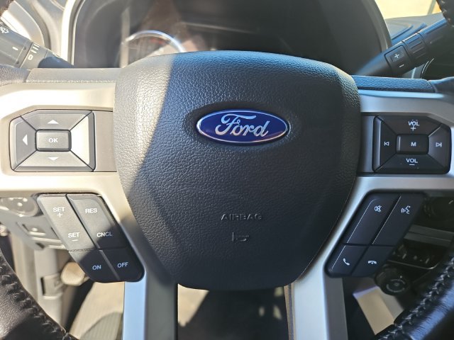 Used 2022 Ford F250 Lariat w/ Lariat Ultimate Package AWD/4WD image 23