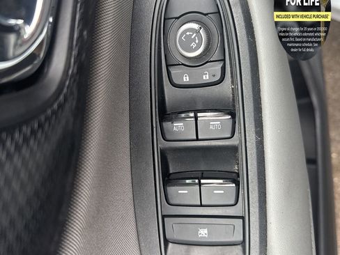 Used 2025 Subaru Legacy Premium image 12