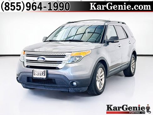 Used 2013 Ford Explorer XLT FWD image 1