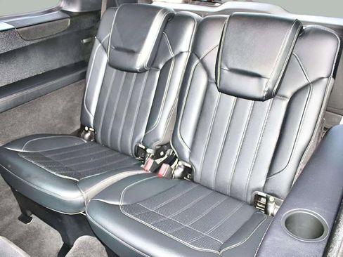 Used 2019 Mercedes-Benz GLS 450 4MATIC image 36