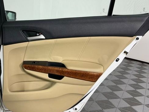 Used 2012 Honda Accord EX-L image 25