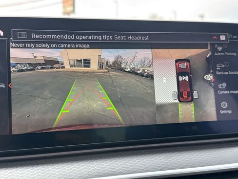 Used 2021 BMW M550i xDrive w/ Executive Package image 26