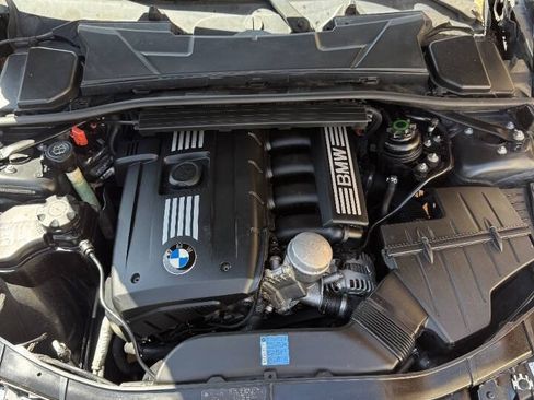 Used 2008 BMW 328i Sedan w/ Sport Pkg RWD image 26