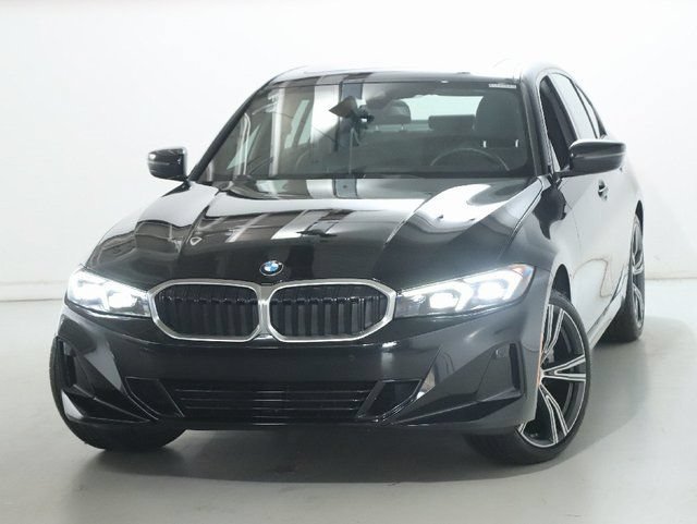 Used 2023 BMW 330i xDrive Sedan w/ Premium Package AWD/4WD image 3