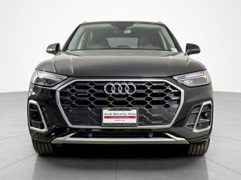 Used 2023 Audi Q5 2.0T Premium w/ Convenience Package AWD/4WD image 8
