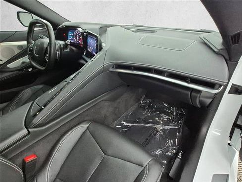 Used 2022 Chevrolet Corvette Stingray Preferred Conv w/ Z51 Performance Package RWD image 20