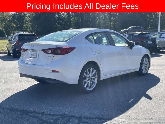 Used 2017 MAZDA MAZDA3 Touring w/ Popular Equipment Package FWD image 5