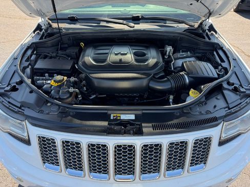 Used 2016 Jeep Grand Cherokee Summit AWD/4WD image 24