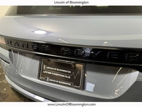 Used 2023 Land Rover Range Rover Evoque R-Dynamic S AWD/4WD image 23