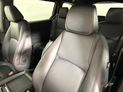 Used 2024 Honda Odyssey Sport image 31