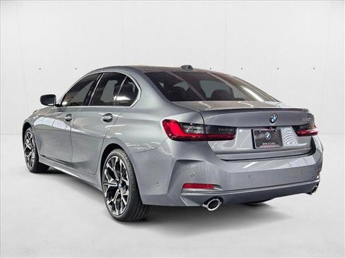 Used 2025 BMW 330i 330i w/ Premium Package image 8