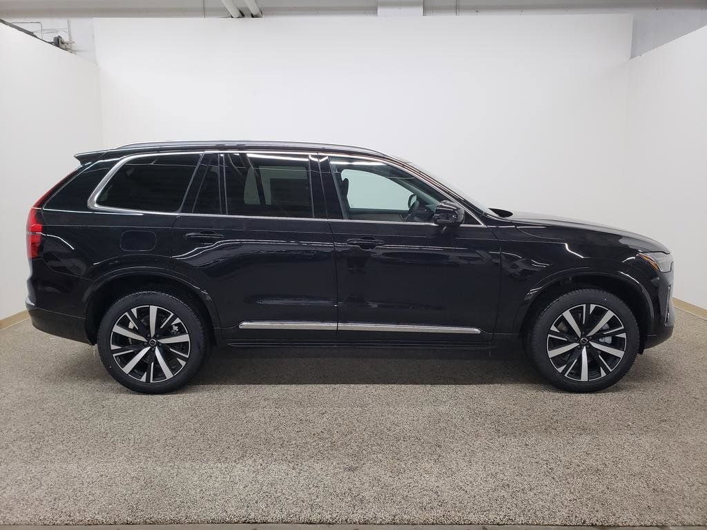 New 2025 Volvo XC90 T8 Core w/ Protection Package Premier AWD/4WD image 4