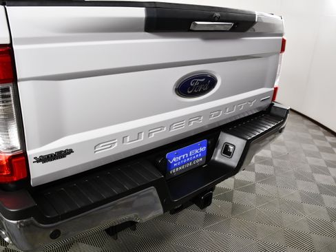 Used 2017 Ford F250 Lariat w/ Chrome Package AWD/4WD image 15