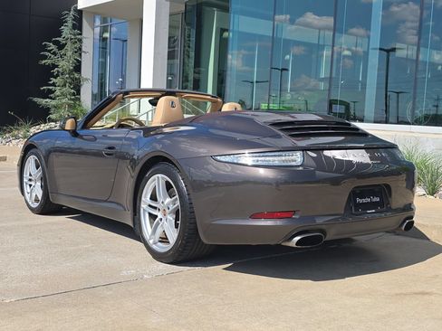 Used 2013 Porsche 911 Carrera RWD image 3