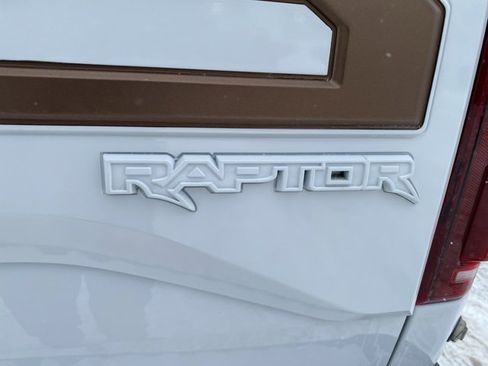 Used 2019 Ford F150 Raptor w/ Equipment Group 802A Luxury image 5