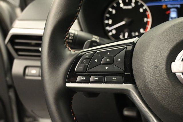 Used 2025 Nissan Altima 2.5 SR FWD image 19