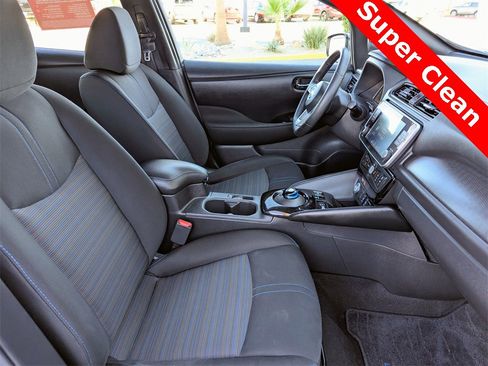 Certified 2023 Nissan Leaf SV Plus image 18