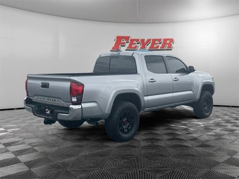 Used 2021 Toyota Tacoma SR5 image 5