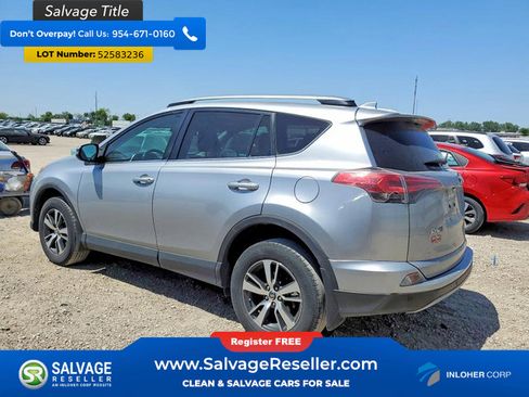 Used 2017 Toyota RAV4 XLE FWD image 3