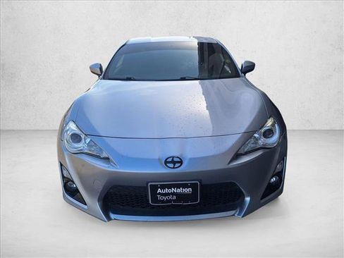Used 2016 Scion FR-S RWD image 2