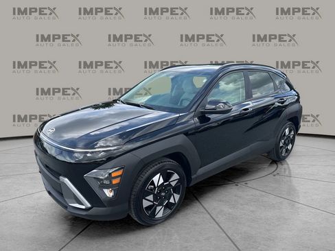 Used 2025 Hyundai Kona SEL image 1