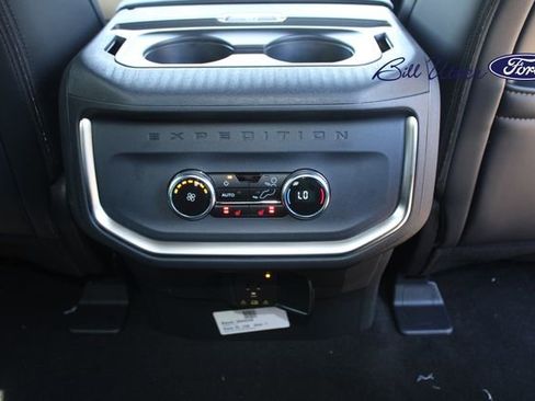 New 2025 Ford Expedition Platinum w/ Stealth Appearance Package image 11