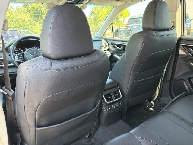Used 2021 Subaru Outback Limited AWD/4WD image 38