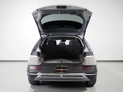 Used 2024 Hyundai Ioniq 5 SEL RWD image 42