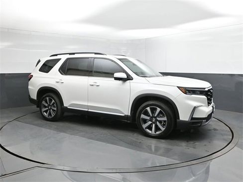 New 2025 Honda Pilot Elite image 17
