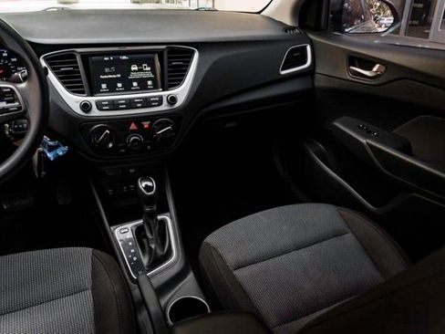 Used 2021 Hyundai Accent SEL image 25
