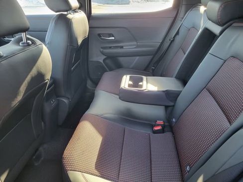 New 2026 Nissan Kicks SR image 31