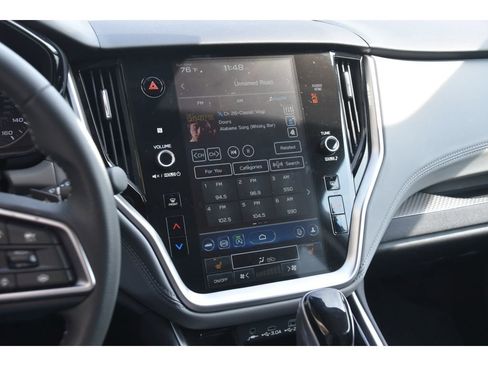 Used 2025 Subaru Outback Premium w/ Popular Package #1A image 20