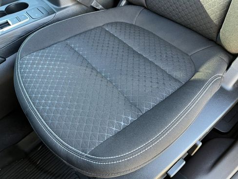 Used 2023 Ford Escape Active image 10