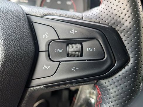 Certified 2024 Chevrolet Trax RS image 20