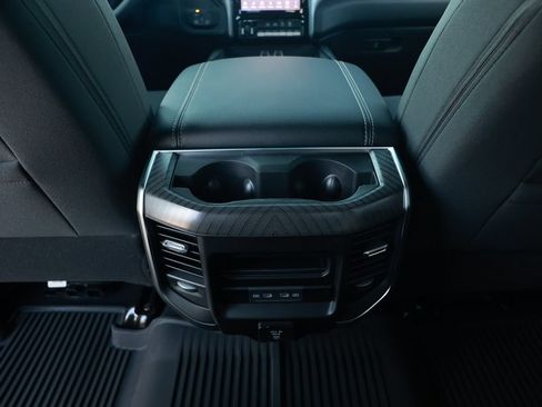 New 2026 RAM 3500 Big Horn AWD/4WD image 28