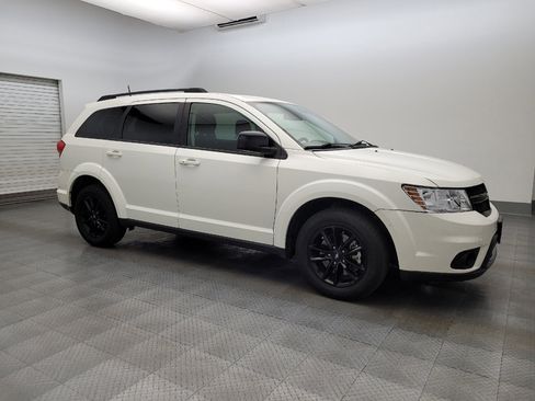 Used 2019 Dodge Journey SE w/ Blacktop Package image 11