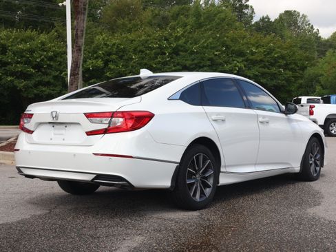 Used 2021 Honda Accord EX-L image 5