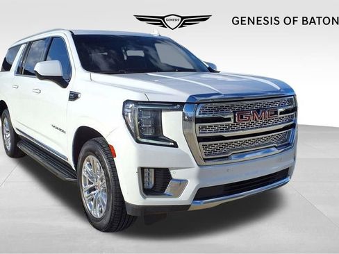 Used 2021 GMC Yukon XL SLT image 1