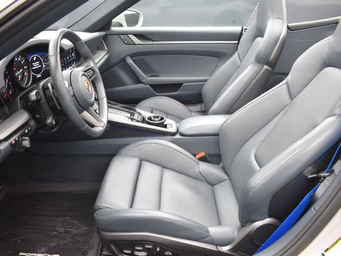 Used 2023 Porsche 911 Carrera S RWD image 30