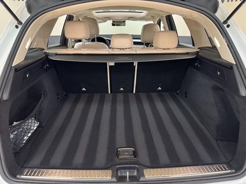 Used 2022 Mercedes-Benz GLC 300 GLC 300 w/ Premium Package Lite image 21